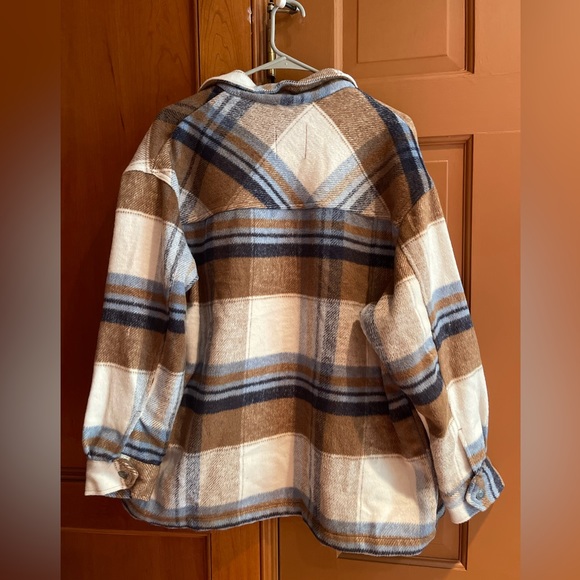 RSQ Plaid Flannel Button Up Jacket Navy Blue/Tan - Picture 2 of 4